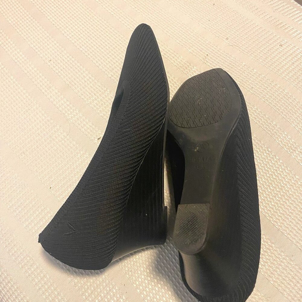 Vivaia Black Wedge Shoes, 7.5